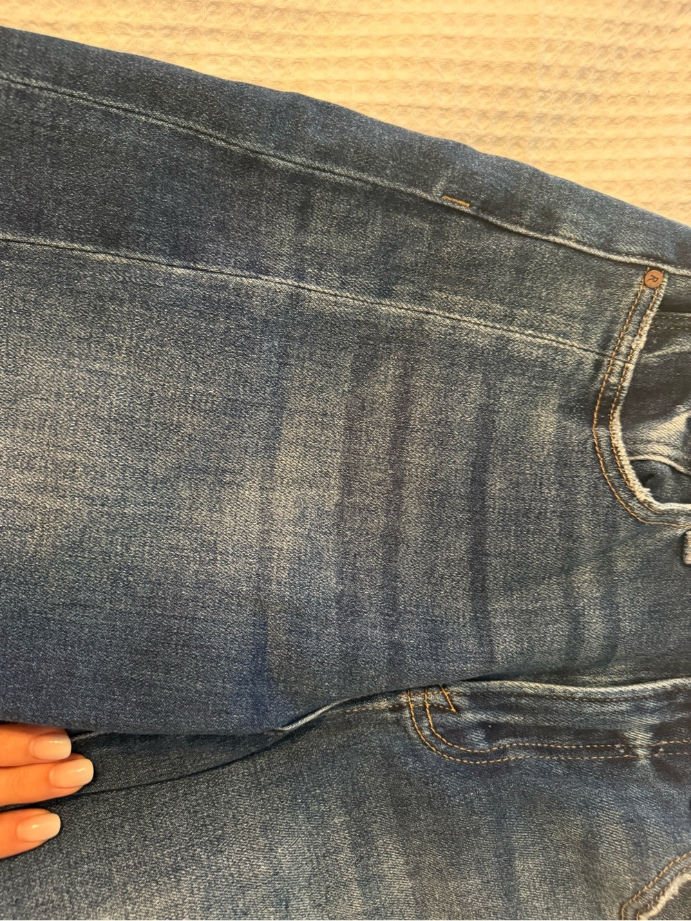 Risen, barrel, whiskered, High-Rise Wide Leg Jeans — Dark Blue Wash - Picture 6 of 8